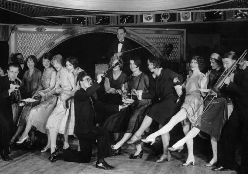 Dancers in the 1920s